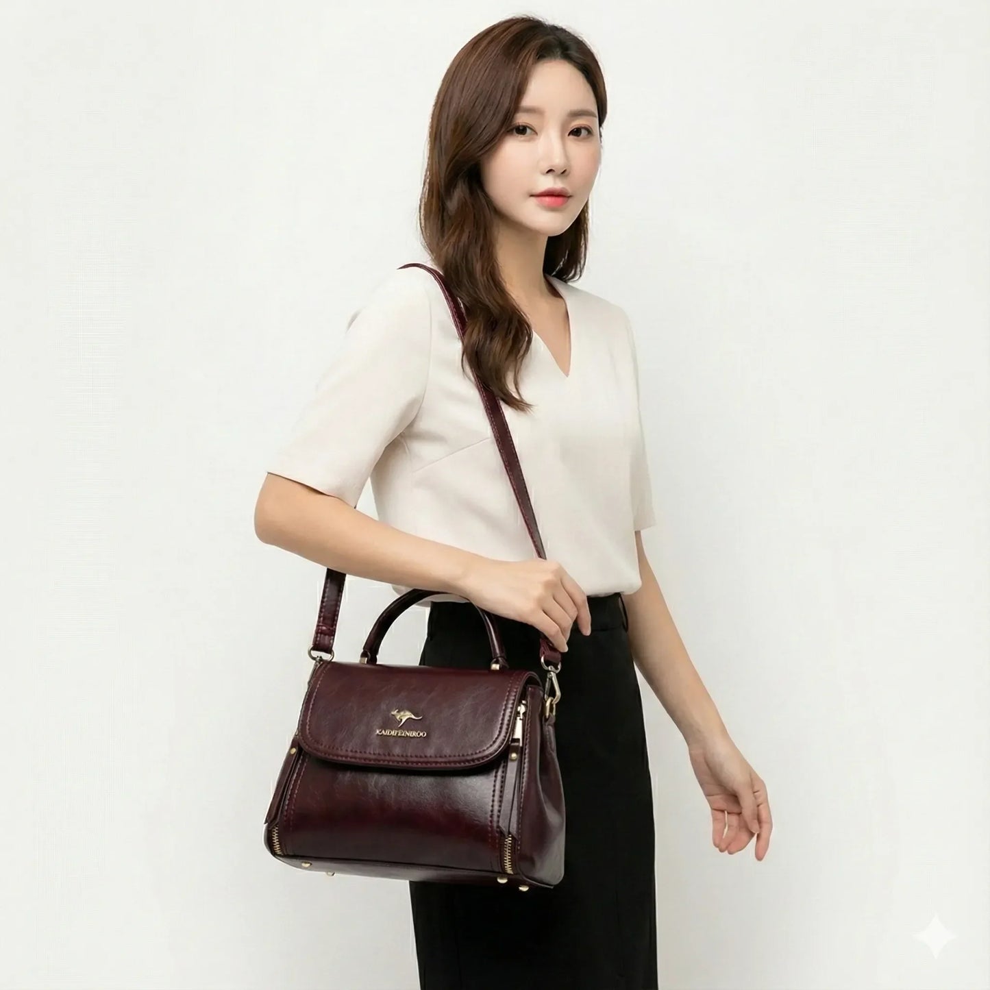 Handbag in Genuine Leather - Liora
