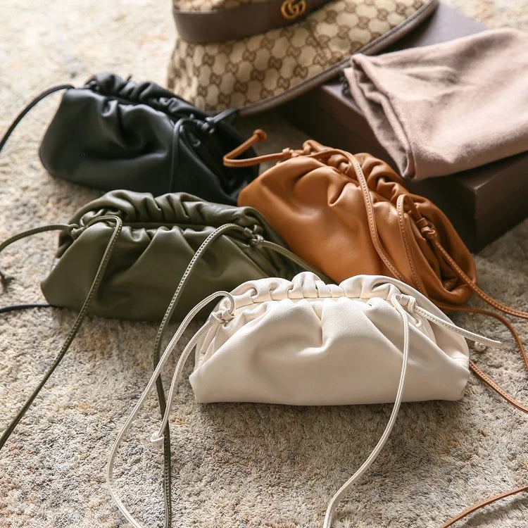 Small Pouch Bag Valentina