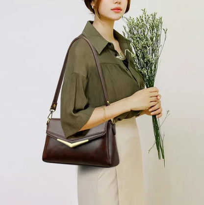 Handbag in Genuine Leather - Lona