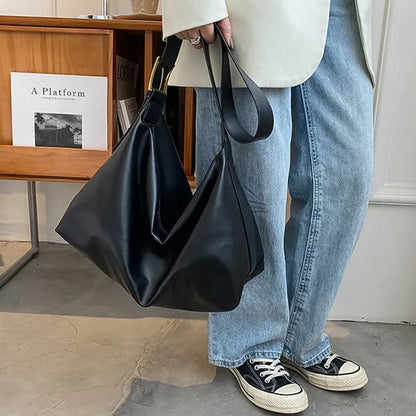 Genuine Leather Handbag - Mirá