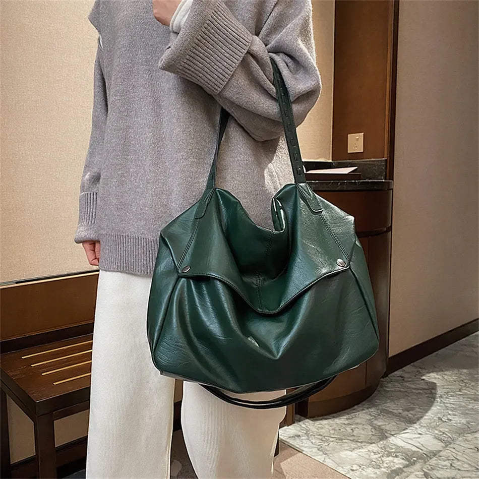 Handbag in Genuine Leather - Lua